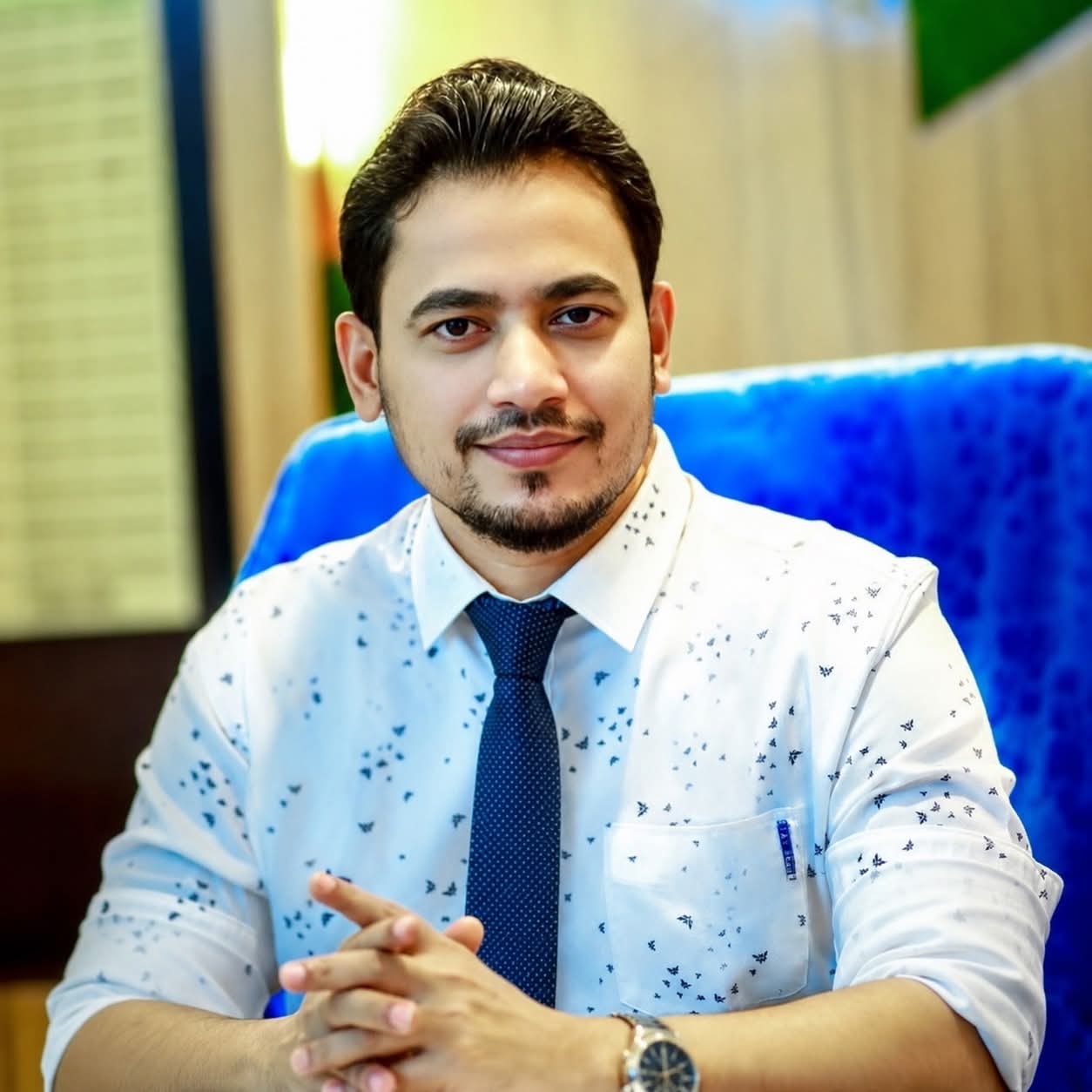 ডাক্তার মিজান বটিয়াঘাটা উপজেলা স্বাস্থ্য কমপ্লেক্সের দায়িত্বে থাকা অবস্থায় দুর্নীতিতে শীর্ষ ও তার বিরুদ্ধে নানা অভিযোগ ওঠে। এখন তিনি জাতীয় পির ও দরবেশ সাজার চেষ্টা করছেন